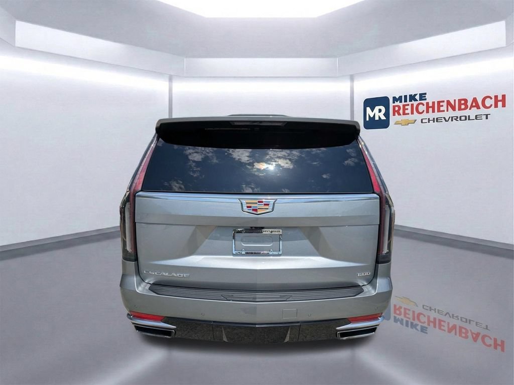 Used 2024 Cadillac Escalade ESV Premium Luxury w/ Performance Package AWD/4WD image 5