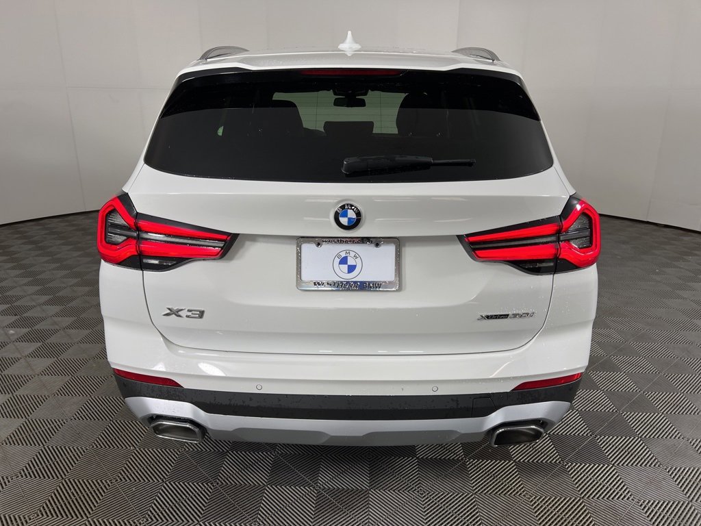 Used 2024 BMW X3 xDrive30i w/ Premium Package w/ZPA image 8
