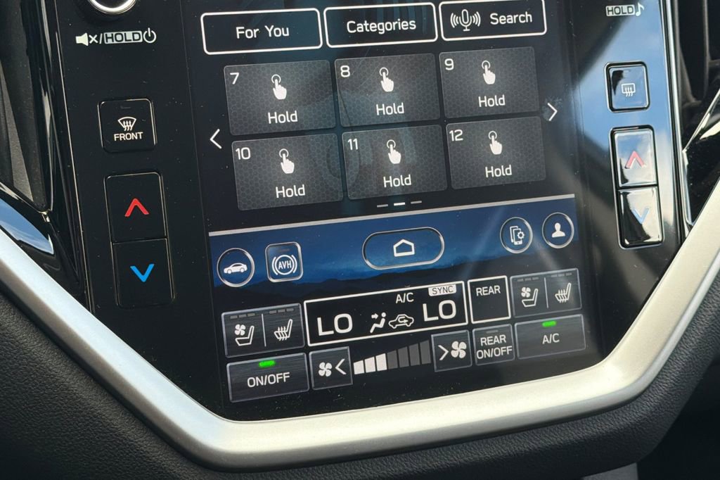 Used 2023 Subaru Ascent Touring AWD/4WD image 22