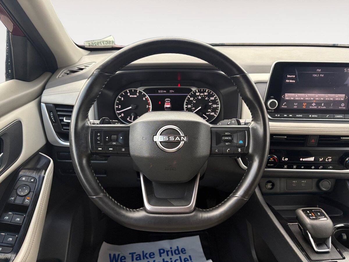 Used 2025 Nissan Rogue SV AWD/4WD image 12