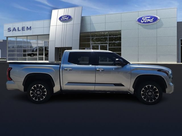 Used 2024 Toyota Tundra Platinum AWD/4WD image 2