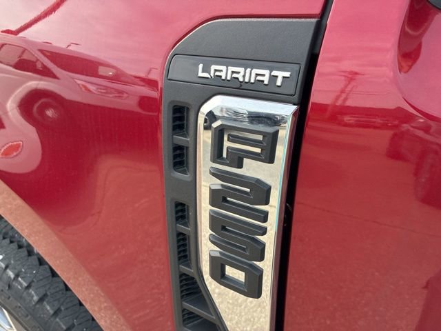 New 2026 Ford F250 Lariat w/ FX4 Off-Road Package image 2