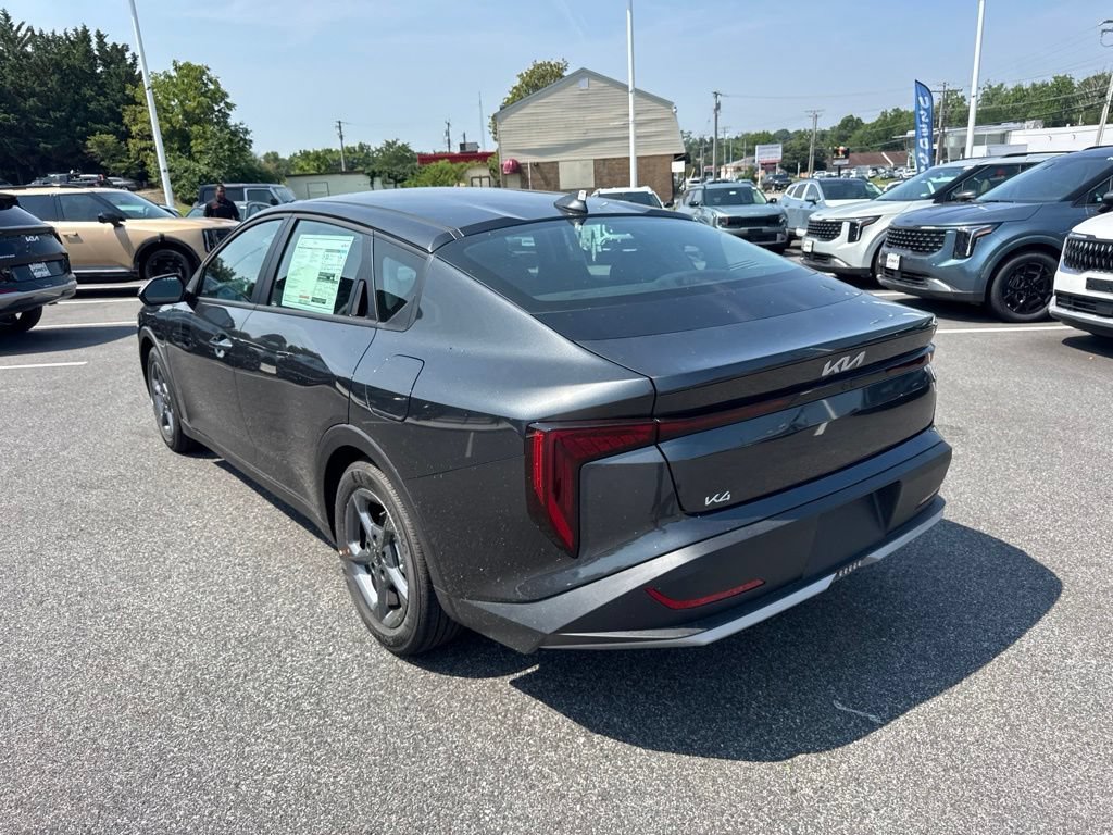 New 2026 Kia K4 FWD image 7