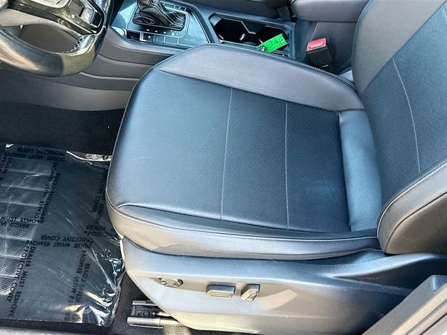 Used 2021 Volkswagen Tiguan SE R-Line image 19