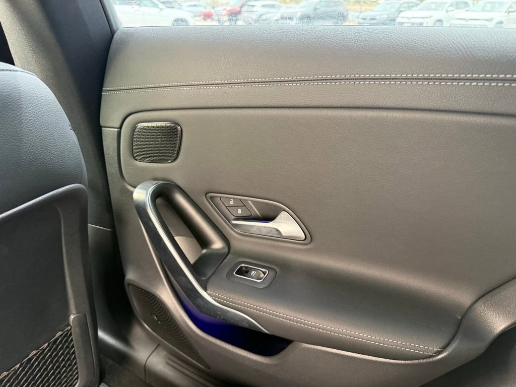 Used 2025 Mercedes-Benz CLA 250 image 24