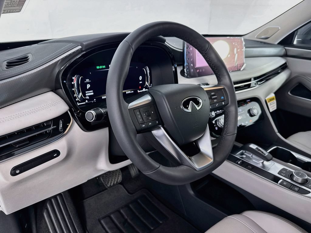 Used 2026 INFINITI QX60 Luxe w/ Cargo Package FWD image 9