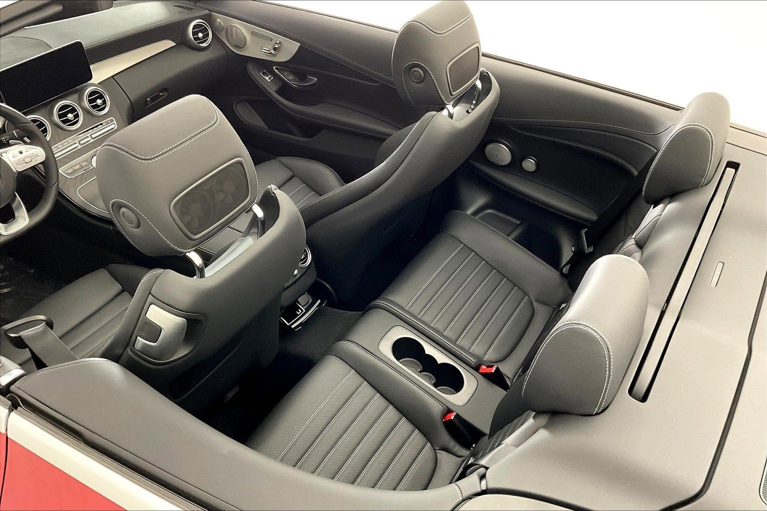 Used 2023 Mercedes-Benz C 300 4MATIC Cabriolet image 39