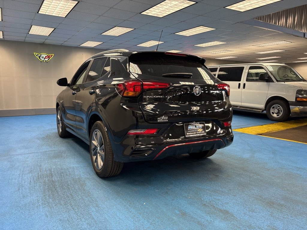 Used 2023 Buick Encore GX Select w/ Sport Touring Package image 10