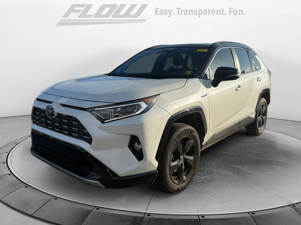 Used 2019 Toyota RAV4 XSE w/ XSE Weather Package image 3