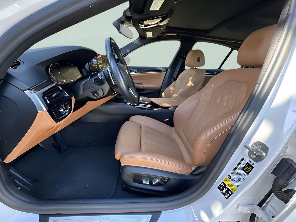 Certified 2023 BMW 530i xDrive w/ Premium Package image 18