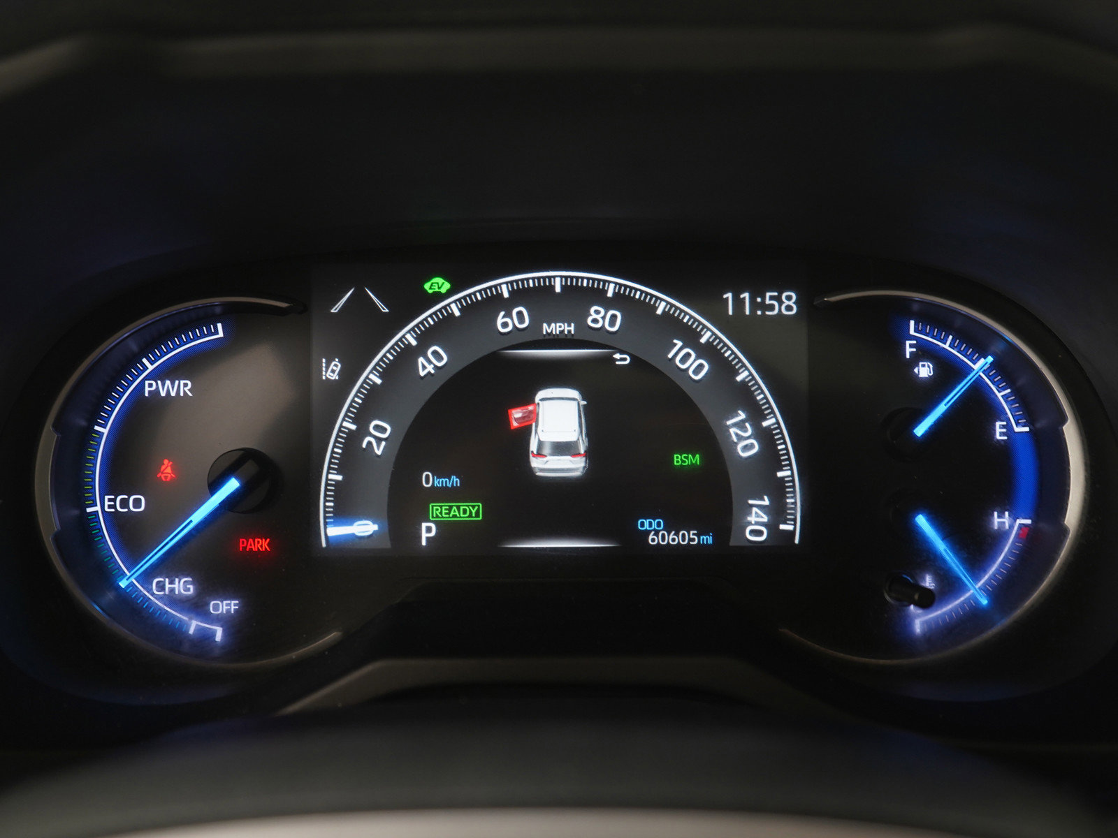 Used 2019 Toyota RAV4 Limited image 28