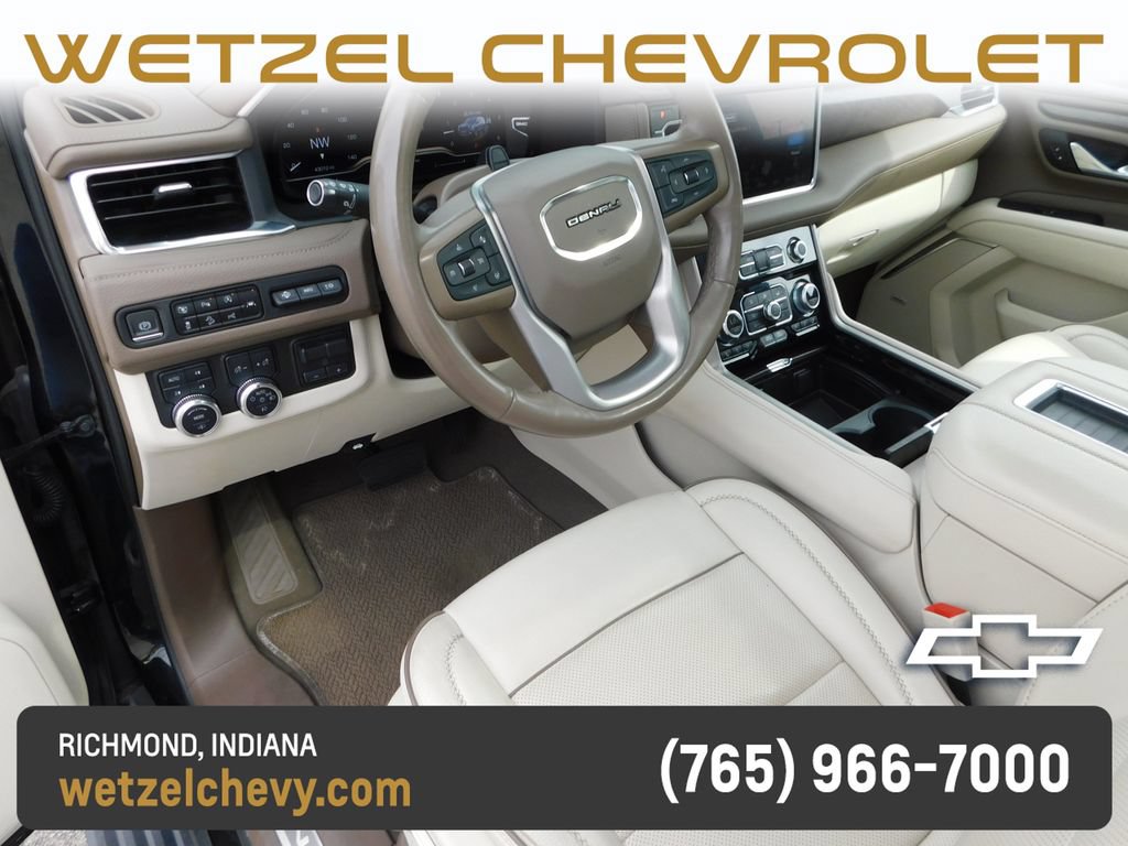 Used 2023 GMC Yukon XL Denali w/ Denali Reserve Package AWD/4WD image 16