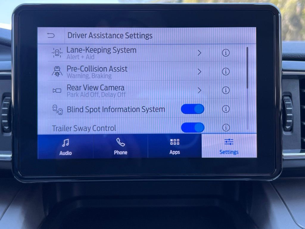 Used 2020 Ford Explorer XLT w/ Equipment Group 202A image 38