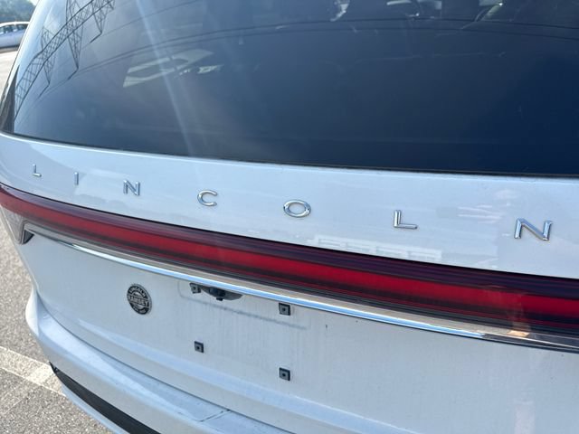 Used 2022 Lincoln Aviator Grand Touring w/ Equipment Group 301A AWD/4WD image 19