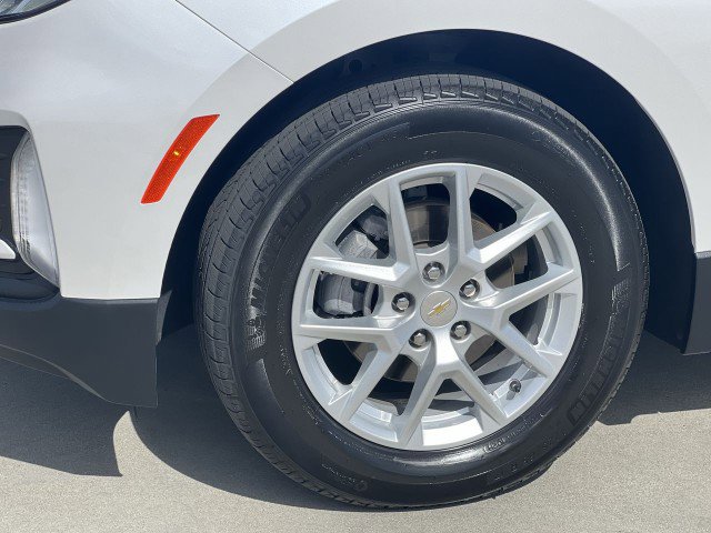 Used 2023 Chevrolet Equinox LT image 32