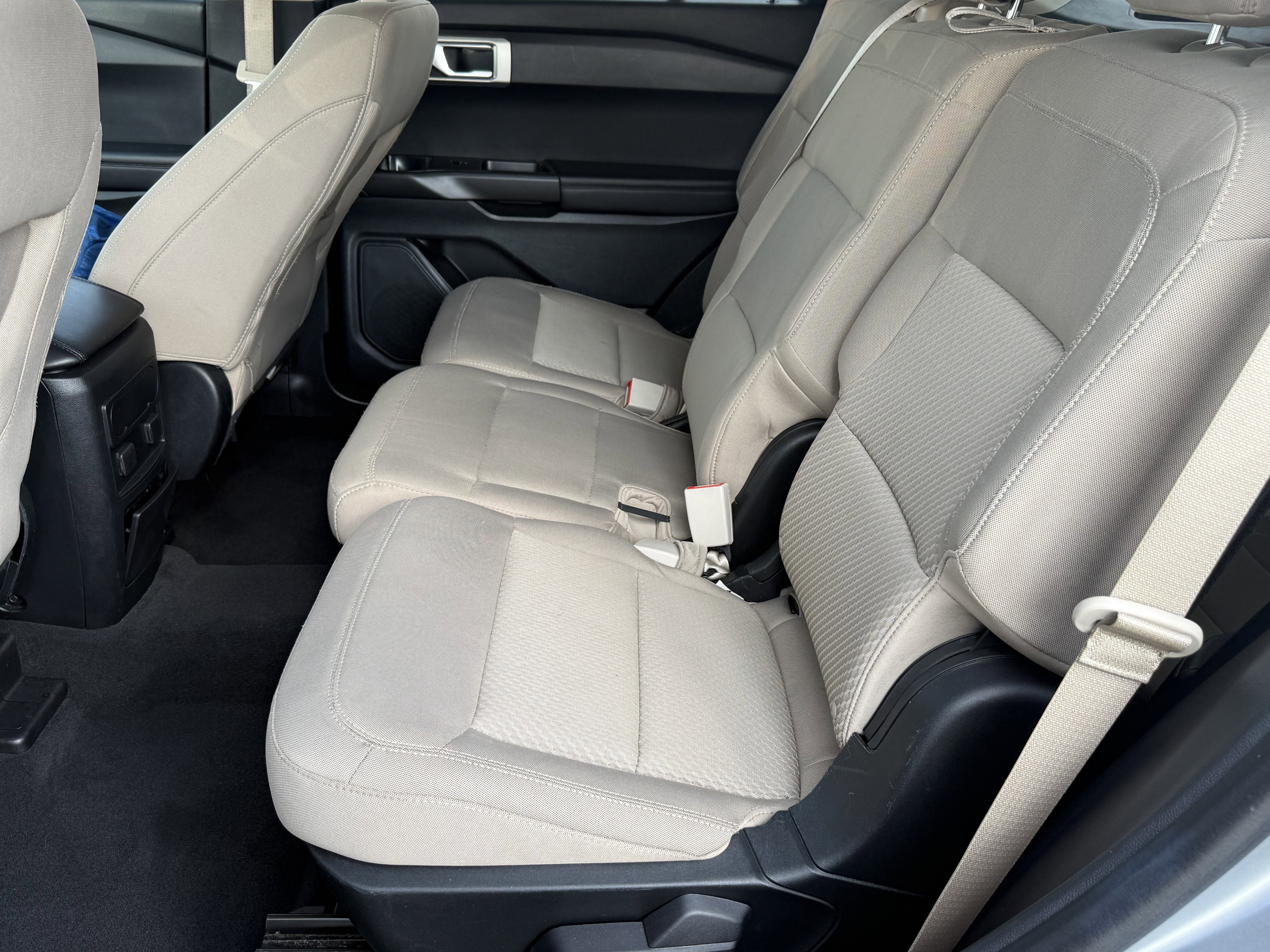 Used 2022 Ford Explorer 4WD image 25