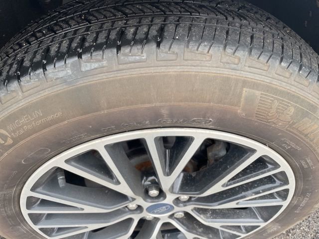 Used 2021 Ford Escape SEL image 17