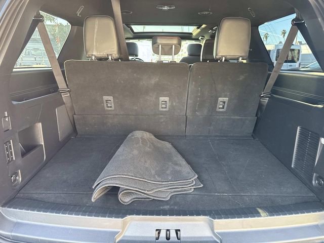 Used 2022 Ford Expedition Max Limited image 8