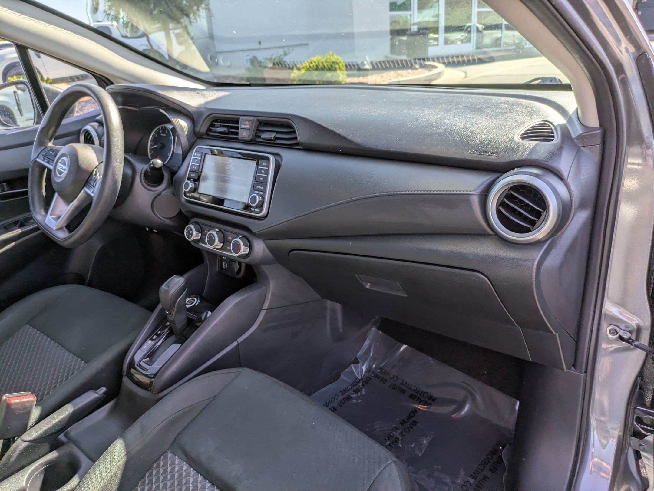 Used 2021 Nissan Versa S FWD image 31