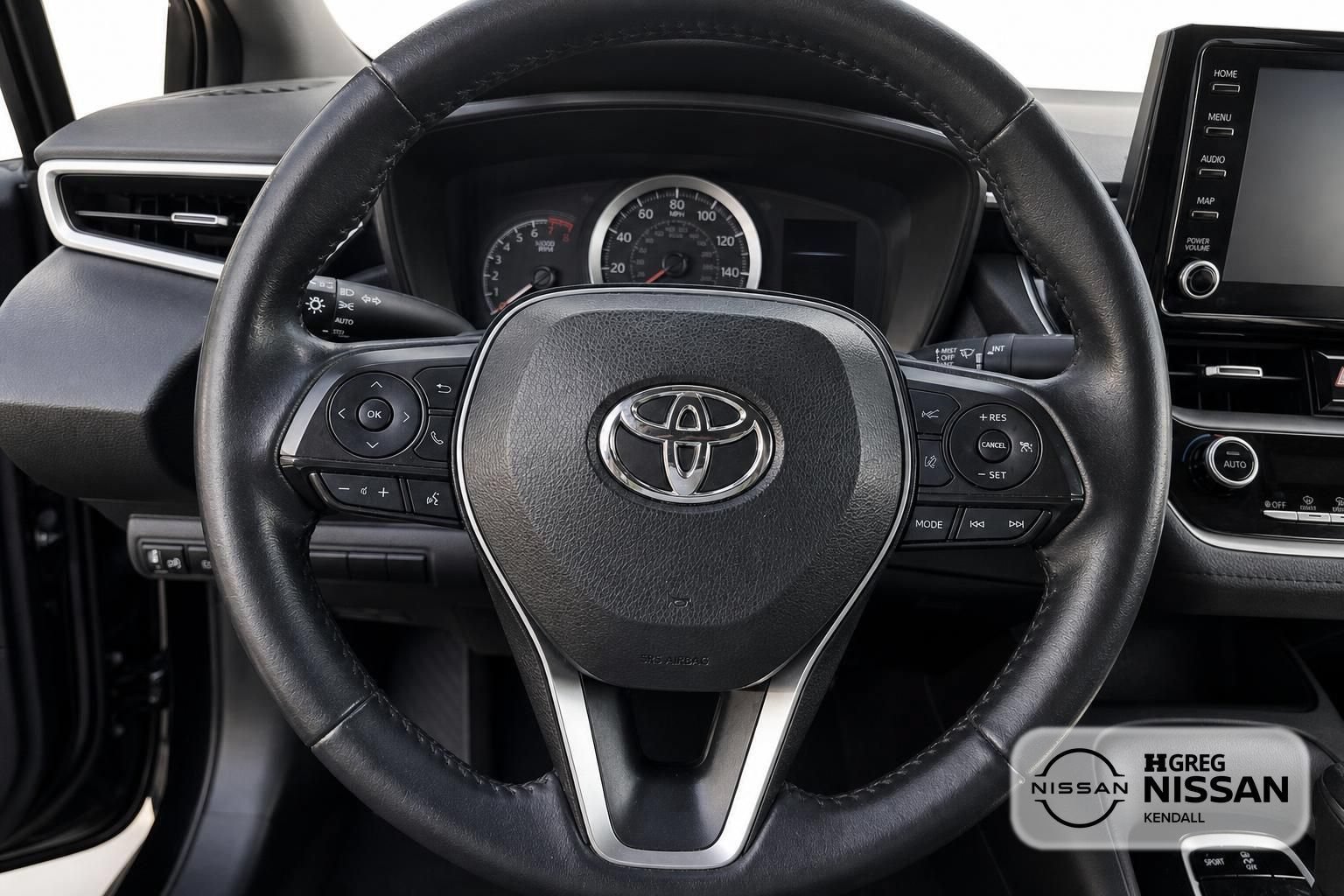 Used 2022 Toyota Corolla SE FWD image 6