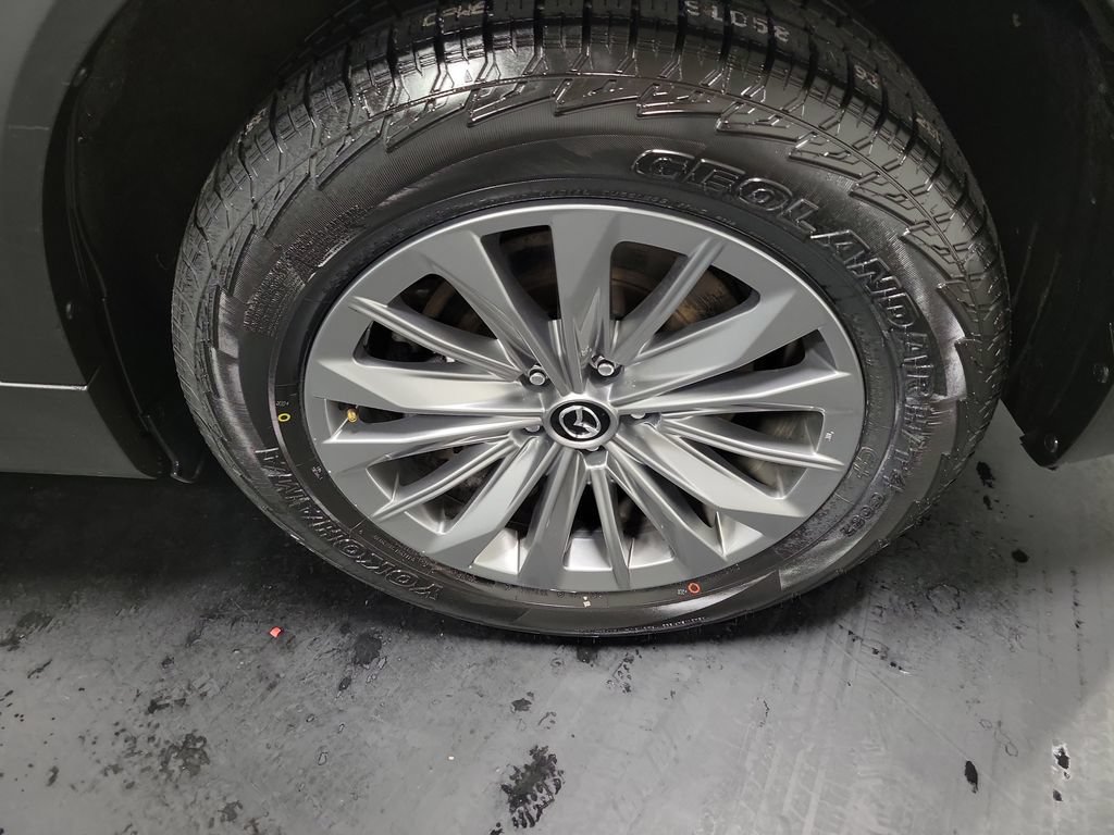 Used 2024 MAZDA CX-90 Plug-In Hybrid w/ Preferred AWD/4WD image 10