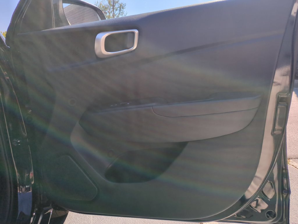 Used 2026 Hyundai Venue SEL FWD image 32