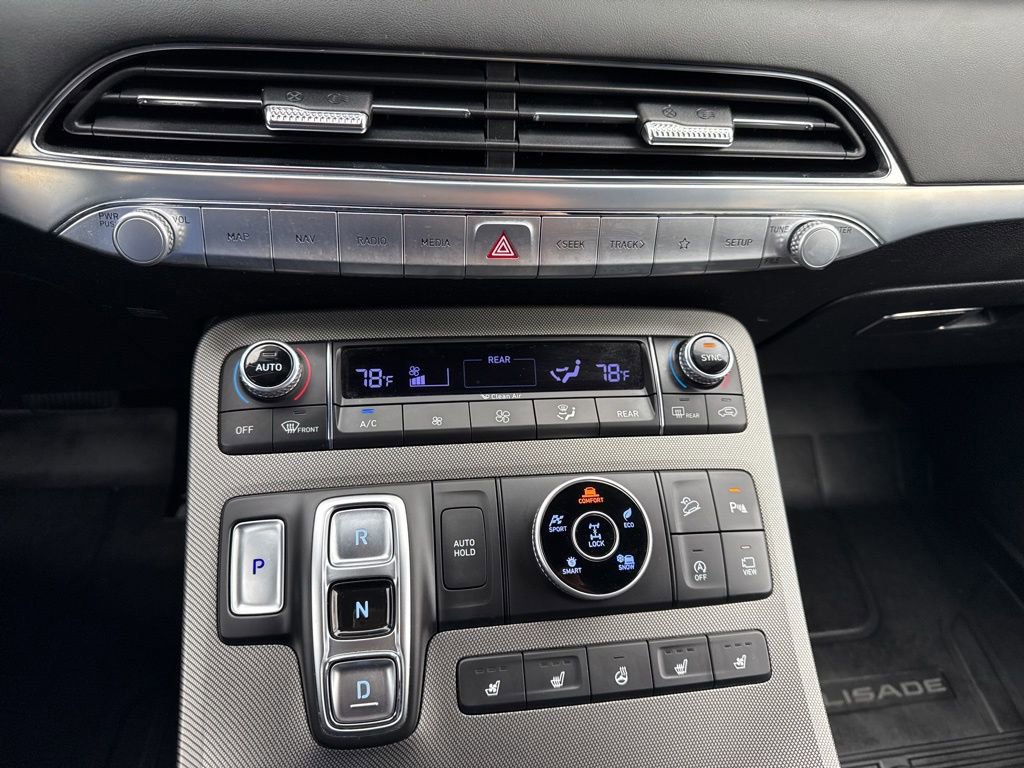 Used 2022 Hyundai Palisade Calligraphy image 27