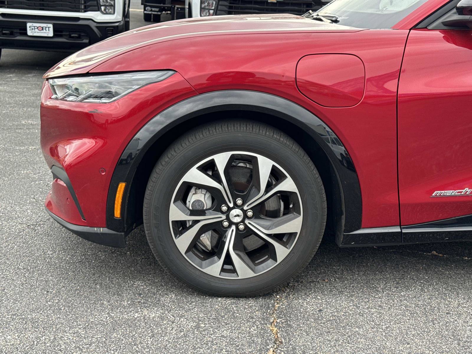 Used 2021 Ford Mustang Mach-E Premium AWD/4WD image 27