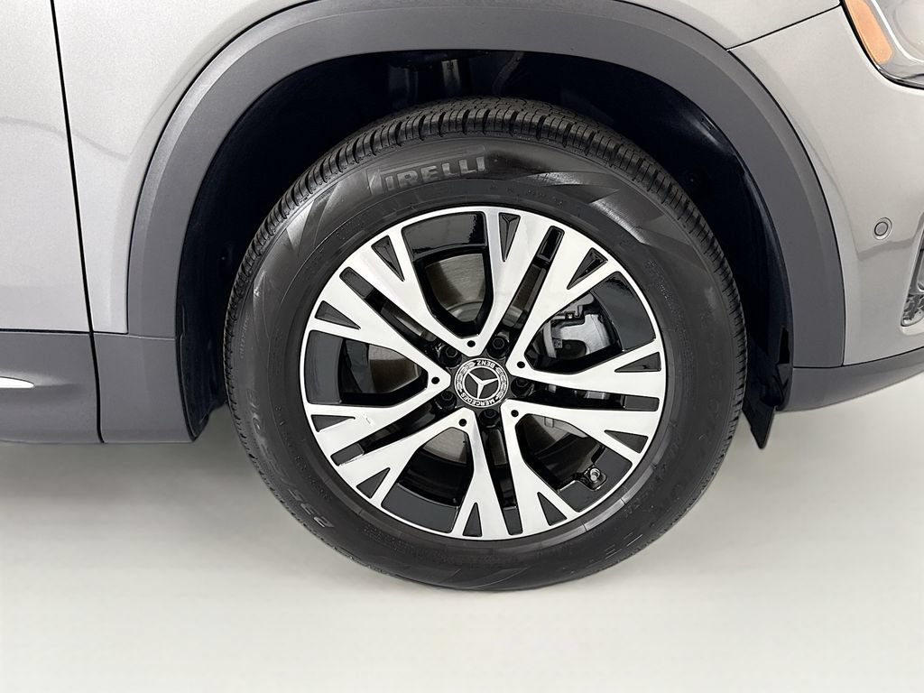 Certified 2026 Mercedes-Benz GLB 250 image 32
