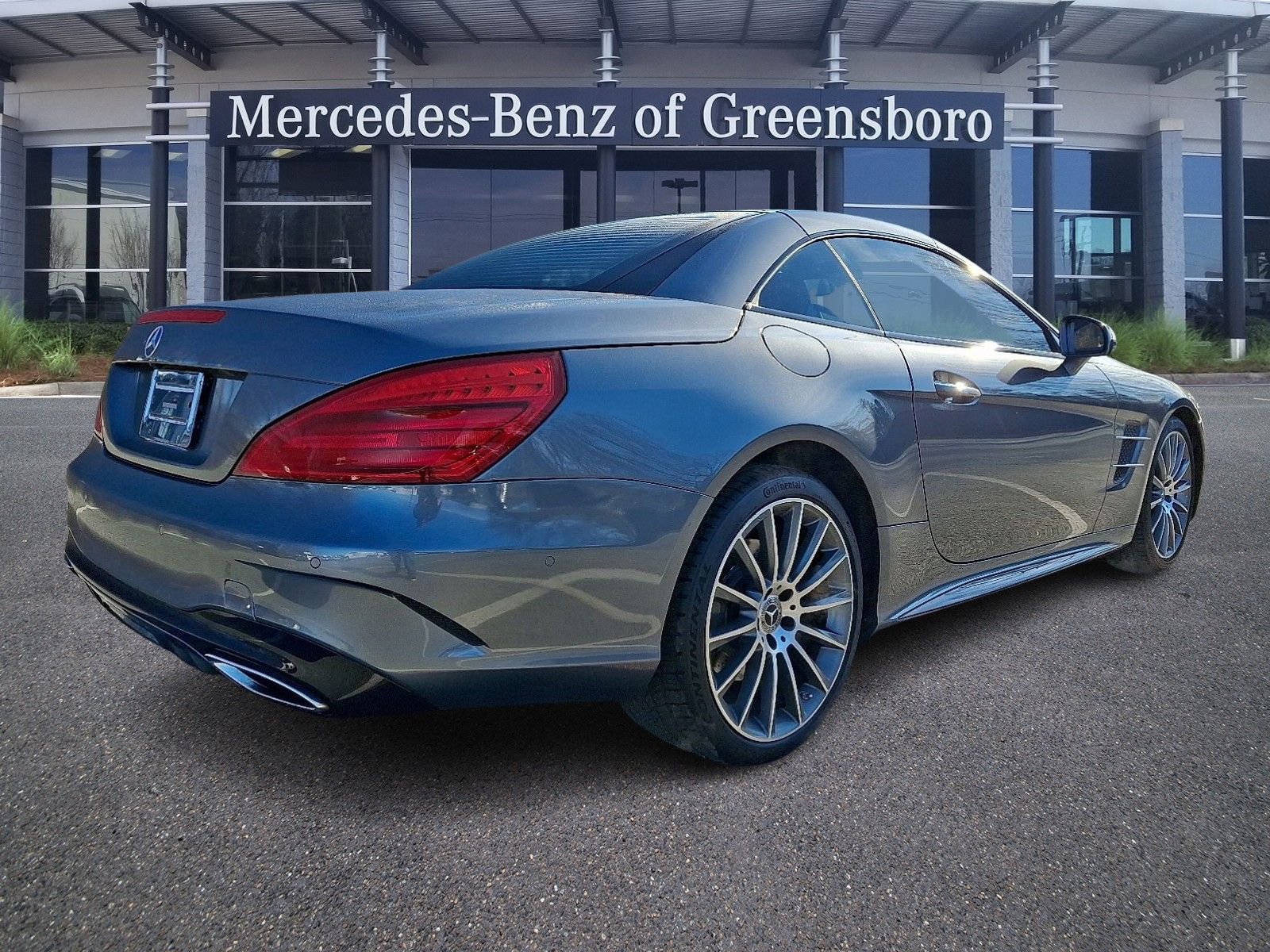 Certified 2017 Mercedes-Benz SL 550 image 4