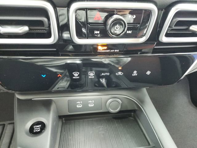 New 2026 Nissan Sentra SR w/ Floor Mat Package image 27