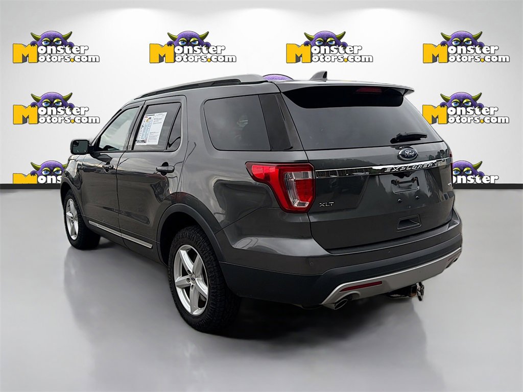 Used 2016 Ford Explorer XLT image 7
