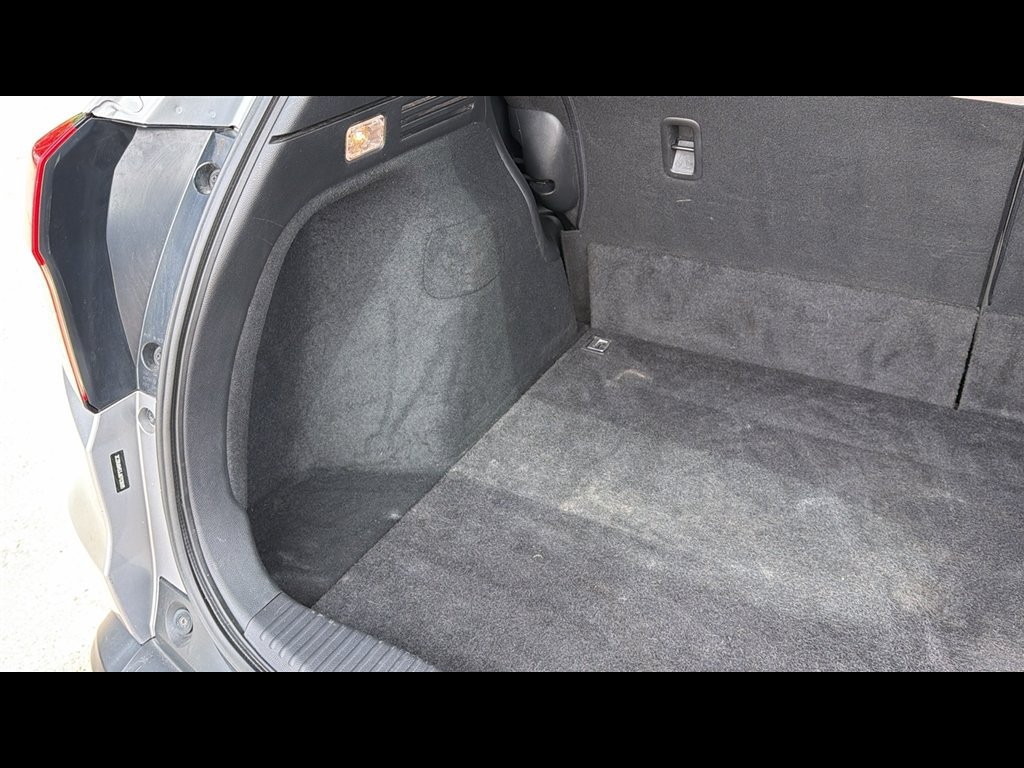 Used 2018 Honda HR-V EX image 25