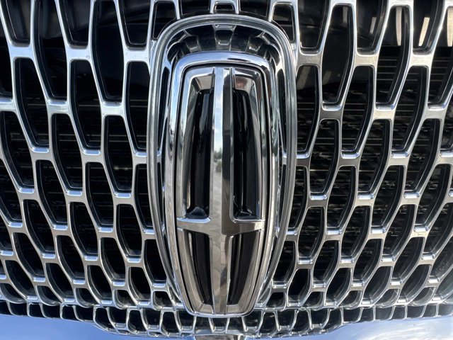 Certified 2024 Lincoln Navigator Reserve image 8