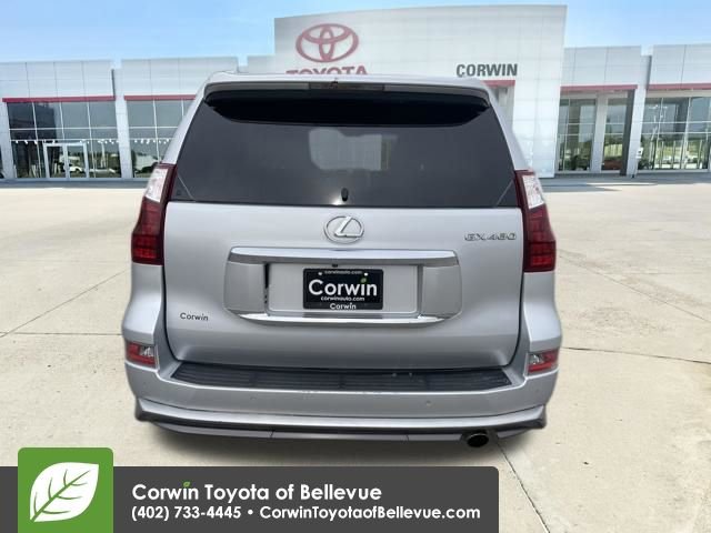 Used 2017 Lexus GX 460 Premium image 4