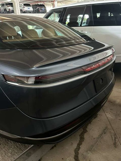 Used 2024 Lucid Air Touring image 9