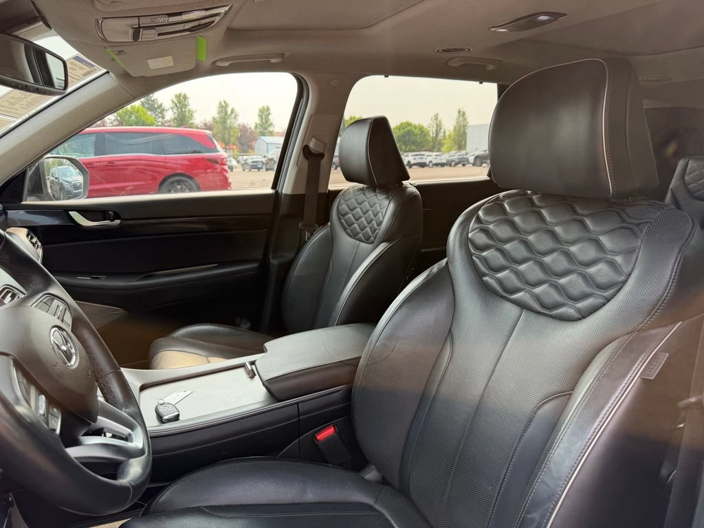 Used 2021 Hyundai Palisade Limited w/ Winter Package AWD/4WD image 15