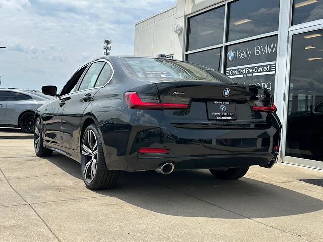 Certified 2024 BMW 330i xDrive Sedan w/ Premium Package AWD/4WD image 7