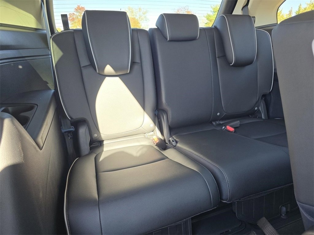 New 2026 Honda Odyssey Touring image 25