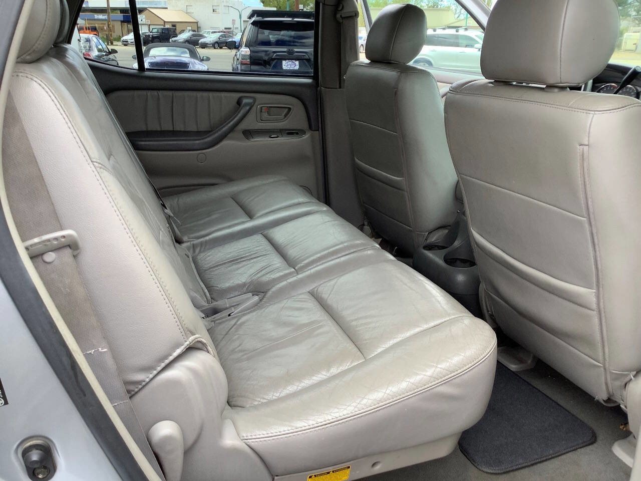 Used 2006 Toyota Sequoia Limited image 30