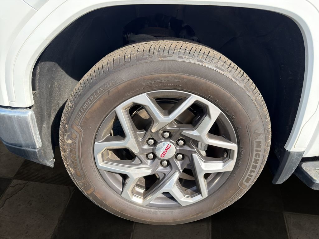 Certified 2023 GMC Sierra 1500 SLT w/ SLT Premium Plus Package AWD/4WD image 9