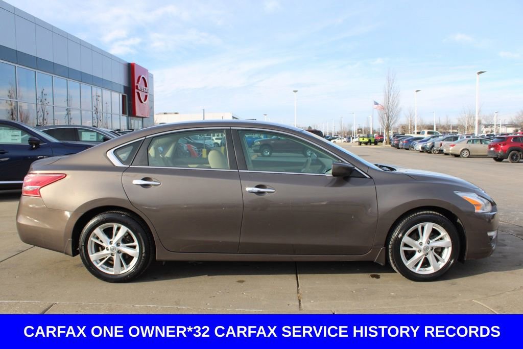 Used 2013 Nissan Altima 2.5 SV image 6