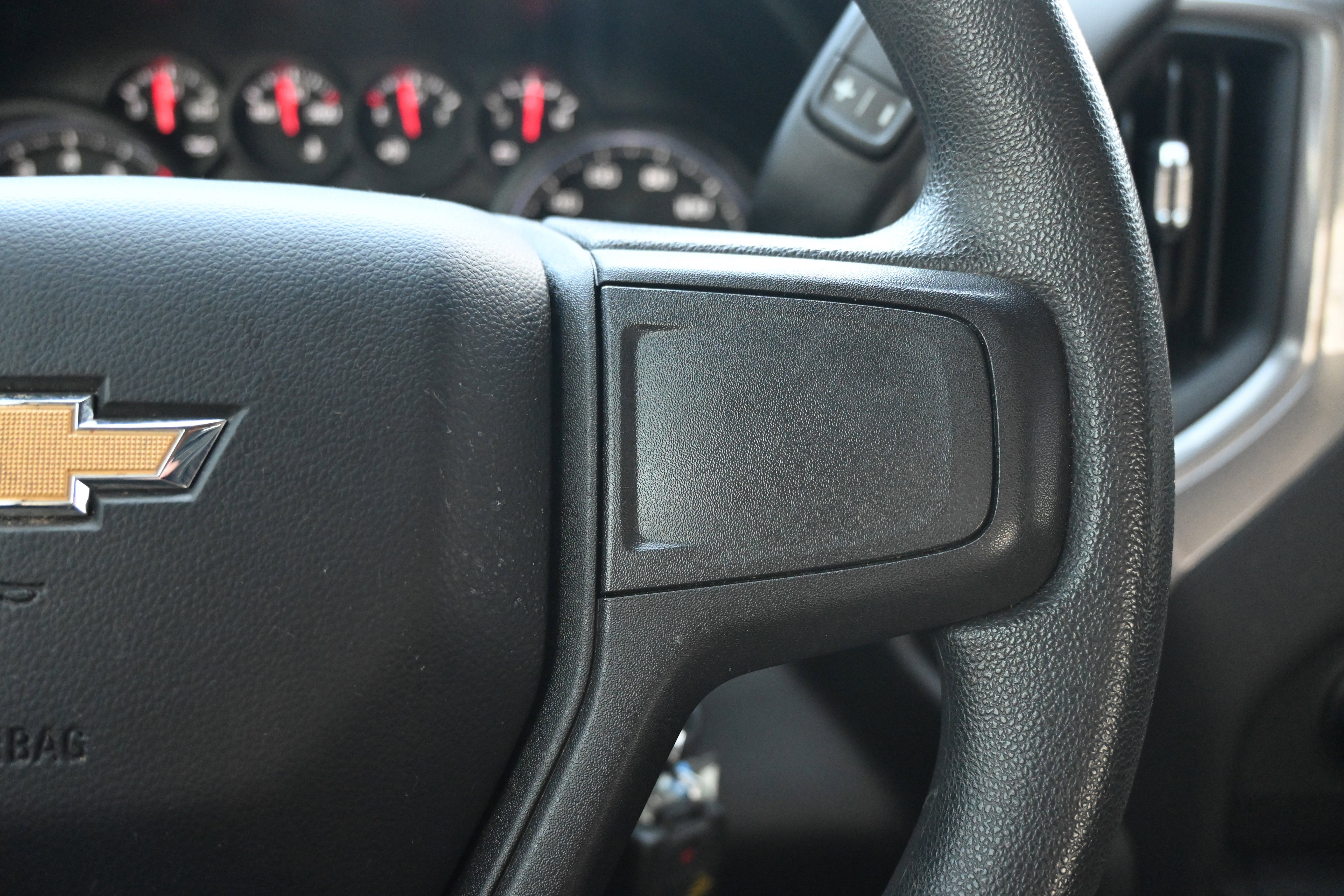 Used 2020 Chevrolet Silverado 1500 Custom w/ Custom Value Package image 28