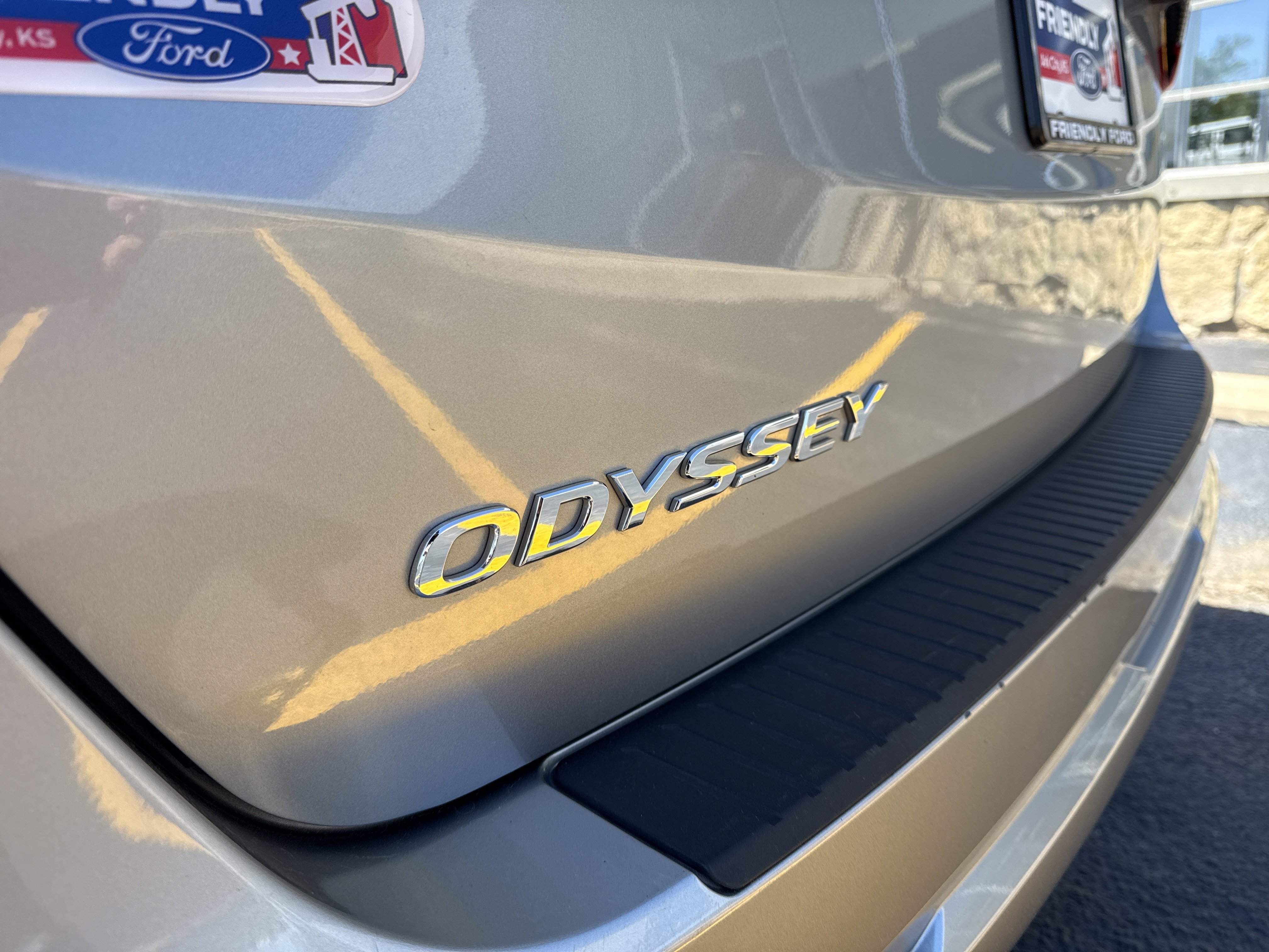 Used 2025 Honda Odyssey EX-L image 24