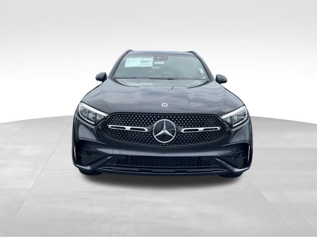 New 2026 Mercedes-Benz GLC 300 4MATIC image 3