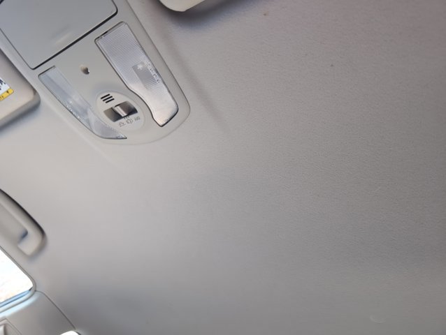 Used 2014 Toyota Prius Two image 10