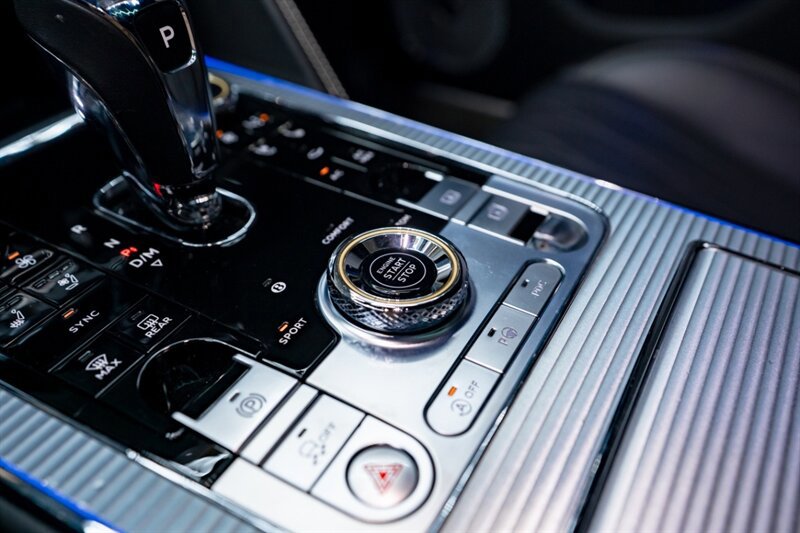 Used 2022 Bentley Flying Spur W12 image 34