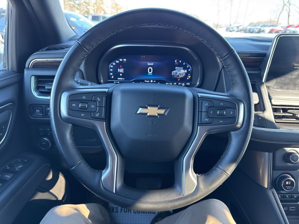 Used 2024 Chevrolet Suburban Premier image 26