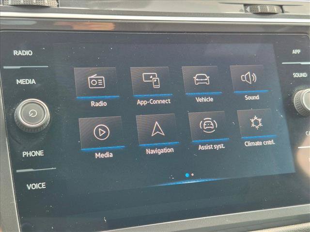 Used 2024 Volkswagen Tiguan SE R-Line FWD image 15
