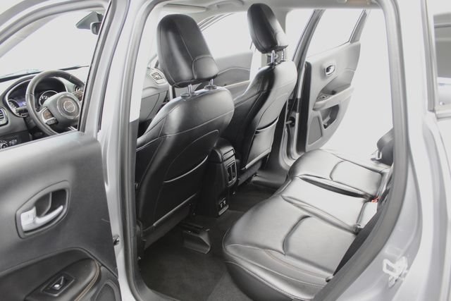 Used 2017 Jeep Compass Limited w/ Navigation Group AWD/4WD image 13